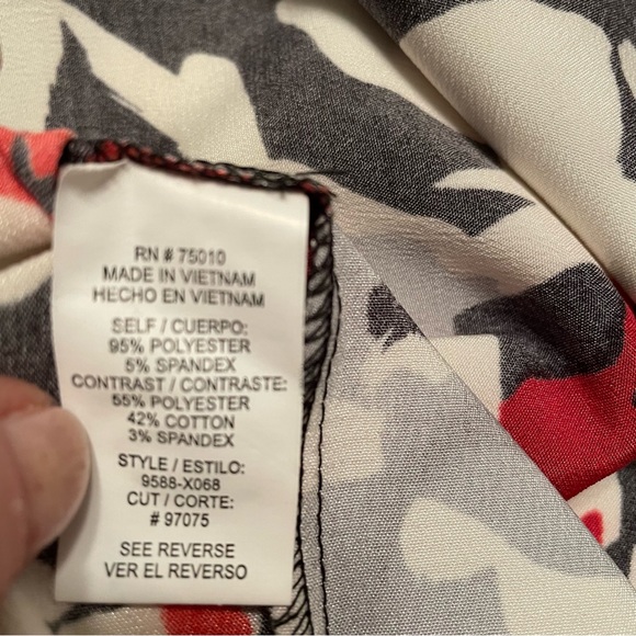 EUC - City Triangles Estilo Dress in Black/White/Red - 5 - Picture 8 of 8